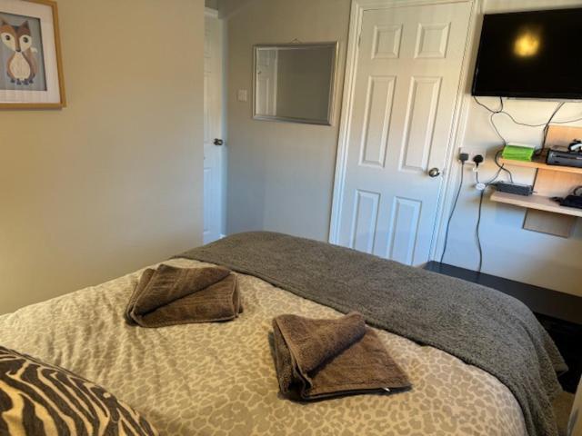Netflix Home Jacuzzi Gym Fast Wifi Ps5 Free Parking 2 Spaces 赫里福德 外观 照片